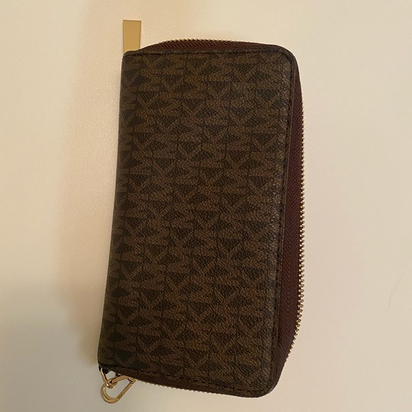 Michael KORS Wallet - Picture 2 of 3